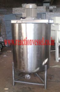 continuous stirred tank reactor